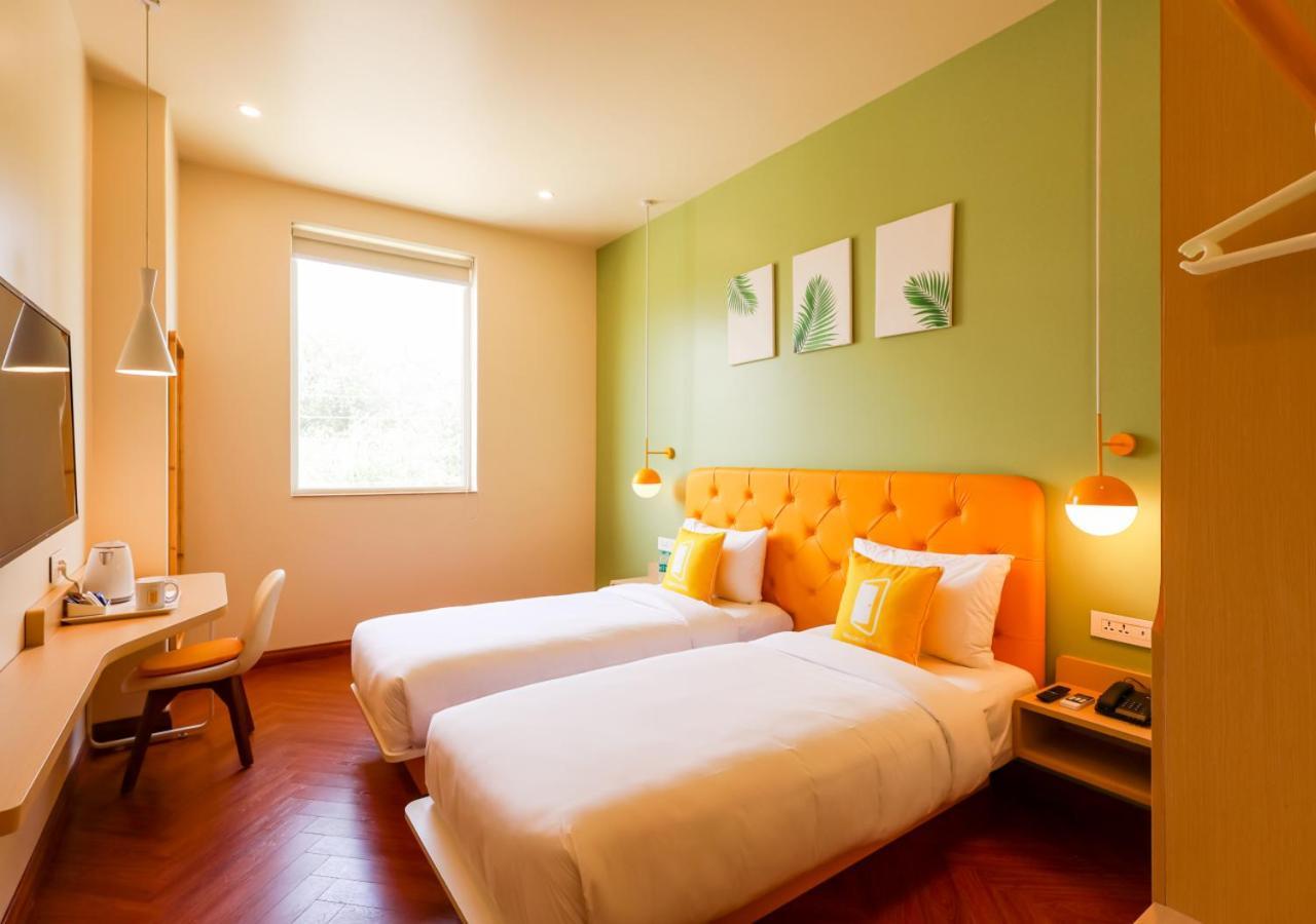 Bloom Hotel - Golf Course Road, Sector 43 Gurgáon Kültér fotó